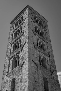 Santa Maria Annunziata Katedrali, Anagni Piskoposluğu 'nun piskoposluk merkezi olan Anagni' de Katolik ibadetinin başlıca yeridir..