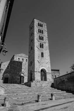 Santa Maria Annunziata Katedrali, Anagni Piskoposluğu 'nun piskoposluk merkezi olan Anagni' de Katolik ibadetinin başlıca yeridir..