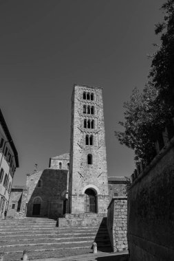 Santa Maria Annunziata Katedrali, Anagni Piskoposluğu 'nun piskoposluk merkezi olan Anagni' de Katolik ibadetinin başlıca yeridir..