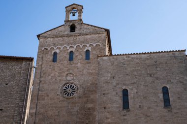 Santa Maria Annunziata Katedrali, Anagni Piskoposluğu 'nun piskoposluk merkezi olan Anagni' de Katolik ibadetinin başlıca yeridir..