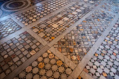 Santa Maria Annunziata Katedrali, Anagni Piskoposluğu 'nun piskoposluk merkezi olan Anagni' de Katolik ibadetinin başlıca yeridir..