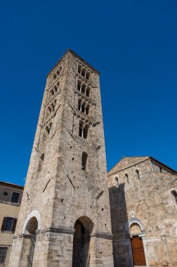 Santa Maria Annunziata Katedrali, Anagni Piskoposluğu 'nun piskoposluk merkezi olan Anagni' de Katolik ibadetinin başlıca yeridir..