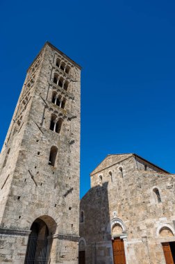 Santa Maria Annunziata Katedrali, Anagni Piskoposluğu 'nun piskoposluk merkezi olan Anagni' de Katolik ibadetinin başlıca yeridir..