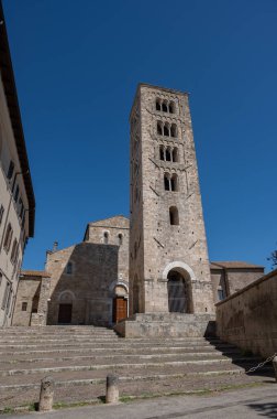 Santa Maria Annunziata Katedrali, Anagni Piskoposluğu 'nun piskoposluk merkezi olan Anagni' de Katolik ibadetinin başlıca yeridir..