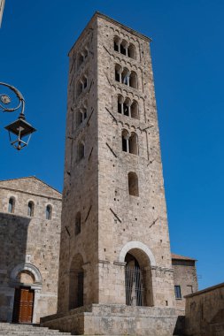 Santa Maria Annunziata Katedrali, Anagni Piskoposluğu 'nun piskoposluk merkezi olan Anagni' de Katolik ibadetinin başlıca yeridir..