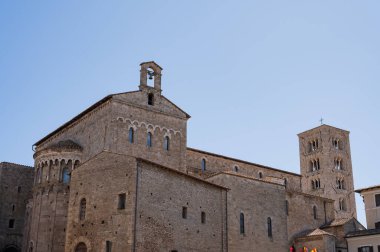 Santa Maria Annunziata Katedrali, Anagni Piskoposluğu 'nun piskoposluk merkezi olan Anagni' de Katolik ibadetinin başlıca yeridir..