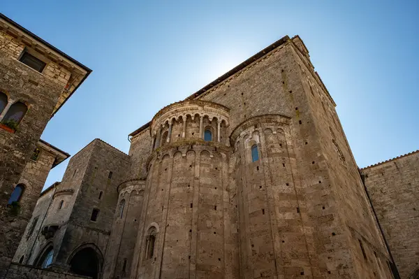 Santa Maria Annunziata Katedrali, Anagni Piskoposluğu 'nun piskoposluk merkezi olan Anagni' de Katolik ibadetinin başlıca yeridir..