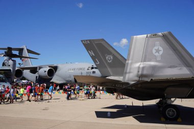 Oshkosh, Wisconsin ABD - 30 Temmuz 2022: ABD Askeri Uçak Lockheed Martin F-35 Lightning II EAA Airventure Oshkosh.