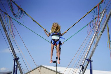 Elroy, Wisconsin ABD - 27 Haziran 2021: Elroy kasabası Juneau ilçesinde yıllık fuar düzenledi.. 