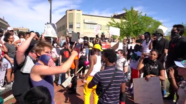 Midwest Black Lives Matter Coalition Protesting Streets Chanting Black Lives — Stock Video