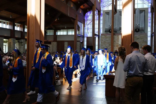 Fond Lac Wisconsin Usa Června 2020 Maturitní Oslava Katolické Školy — Stock fotografie