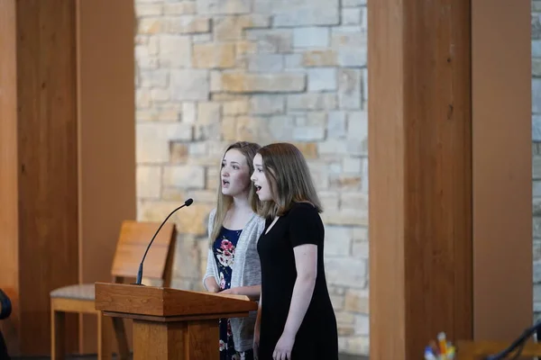 Fond Lac Wisconsin Junio 2020 Celebra Servicio Misa Comunión Religiosa — Foto de Stock