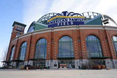 Milwaukee, Wisconsin ABD - 19 Aralık 2022: American Family Field of Milwaukee Brewers Beyzbol Takımı.
