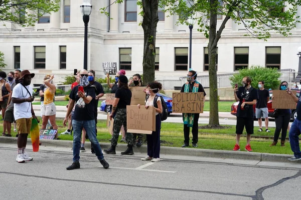 Kenosha Wisconsin Estados Unidos Junio 2020 Simpatizantes Del Blm Antifa — Foto de Stock