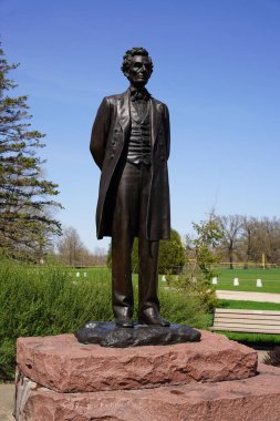 Rockford, Illinois ABD - 15 Nisan 2023: Nicholas Konservatuarı ve Botanik Bahçeleri.