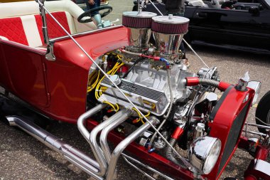 Wisconsin Dells, Wisconsin USA - 21 Mayıs 2022: Birçok kişi Mt. Otomatik Hareket sırasında Olimpos.