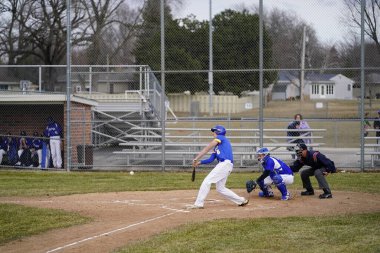 Sheboygan, Wisconsin ABD - 9 Temmuz 2022: WIAA Lisesi Erkek Beyzbol Yarışması.