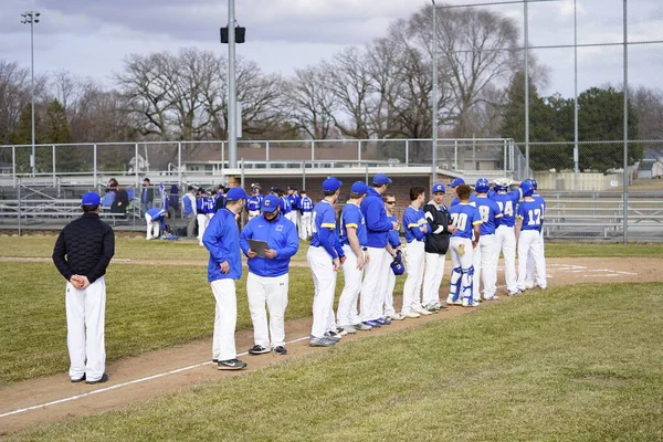 Sheboygan, Wisconsin ABD - 9 Temmuz 2022: WIAA Lisesi Erkek Beyzbol Yarışması.