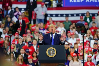 Milwaukee, Wisconsin / ABD - 14 Ocak 2020: 45. Başkan Donald John Trump, UW-Milwaukee Panter Arena 'da güçlü bir muhafazakar miting düzenledi..