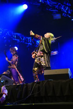 Milwaukee, Wisconsin ABD - 13 Şubat 2020: Japon görsel Kei rock grubu ACME ilk yurtdışı konserini Wisconsin Center 'daki Anime Milwaukee' de verdi..