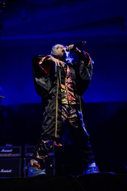 Milwaukee, Wisconsin ABD - 13 Şubat 2020: Japon görsel Kei rock grubu ACME ilk yurtdışı konserini Wisconsin Center 'daki Anime Milwaukee' de verdi..