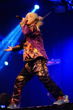 Milwaukee, Wisconsin ABD - 13 Şubat 2020: Japon görsel Kei rock grubu ACME ilk yurtdışı konserini Wisconsin Center 'daki Anime Milwaukee' de verdi..