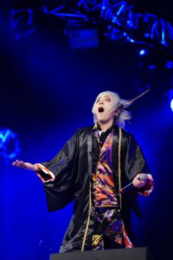 Milwaukee, Wisconsin ABD - 13 Şubat 2020: Japon görsel Kei rock grubu ACME ilk yurtdışı konserini Wisconsin Center 'daki Anime Milwaukee' de verdi..