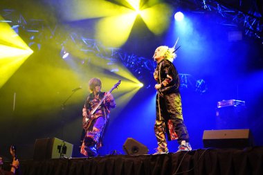 Milwaukee, Wisconsin ABD - 13 Şubat 2020: Japon görsel Kei rock grubu ACME ilk yurtdışı konserini Wisconsin Center 'daki Anime Milwaukee' de verdi..