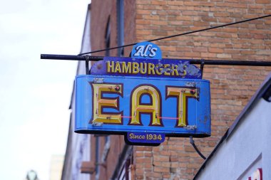 Burgerin yönünü işaretle.