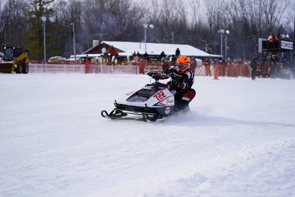 Hortonville Wisconsin Eua Janeiro 2019 Muitos Ciclistas Motos Neve Estavam — Fotografia de Stock
