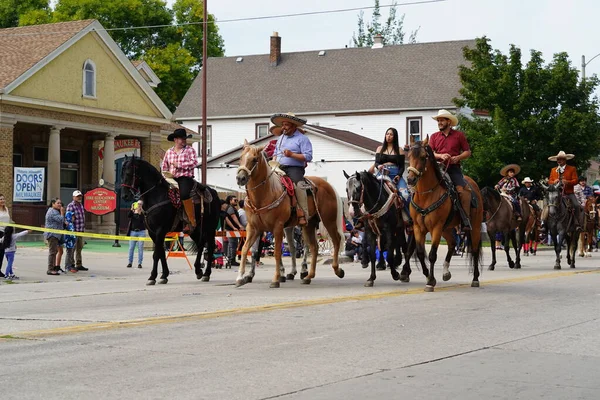 stock image Milwaukee, Wisconsin USA - September 16th, 2023: Latino American, Hispanic American and Mexican American families held their annual Mexico Independence Day parade.