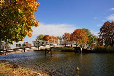 Fond du Lac Lakeside Parkı 'nda sonbahar sezonu.