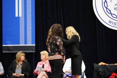  Wisconsin ABD - Wisconsin 'deki Marian Üniversitesi' nde mezuniyet kutlaması, tutkuları eyleme dönüştürme ve ilham verme amaçlı bir eğitim sunan özel bir Katolik Üniversitesi 'dir.