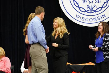  Wisconsin ABD - Wisconsin 'deki Marian Üniversitesi' nde mezuniyet kutlaması, tutkuları eyleme dönüştürme ve ilham verme amaçlı bir eğitim sunan özel bir Katolik Üniversitesi 'dir.