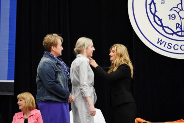  Wisconsin ABD - Wisconsin 'deki Marian Üniversitesi' nde mezuniyet kutlaması, tutkuları eyleme dönüştürme ve ilham verme amaçlı bir eğitim sunan özel bir Katolik Üniversitesi 'dir.