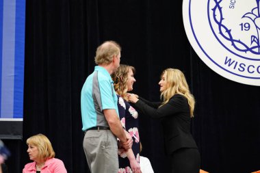  Wisconsin ABD - Wisconsin 'deki Marian Üniversitesi' nde mezuniyet kutlaması, tutkuları eyleme dönüştürme ve ilham verme amaçlı bir eğitim sunan özel bir Katolik Üniversitesi 'dir.