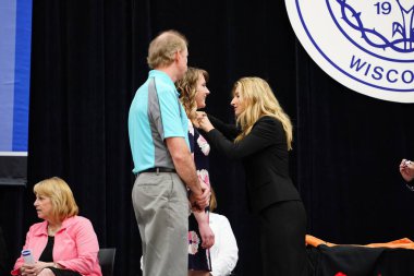  Wisconsin ABD - Wisconsin 'deki Marian Üniversitesi' nde mezuniyet kutlaması, tutkuları eyleme dönüştürme ve ilham verme amaçlı bir eğitim sunan özel bir Katolik Üniversitesi 'dir.