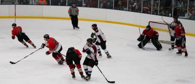 FOND DU LAC, WISCONSIN, CANADA: Fond du Lac Bears - Eagle River hokey maçı