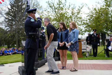 Fond du Lac, Wisconsin / USA - 15 Mayıs 2019: Fond du Lac, Wisconsin Bölgede yaşayan Yerel Polis, İtfaiyeciler ve Eyalet Polis memurlarının şehit düştüğü anma törenini gerçekleştirdi.