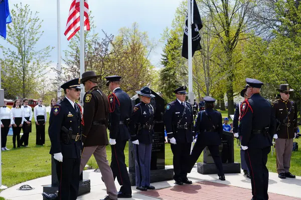 Fond du Lac, Wisconsin / USA - 15 Mayıs 2019: Fond du Lac, Wisconsin Bölgede yaşayan Yerel Polis, İtfaiyeciler ve Eyalet Polis memurlarının şehit düştüğü anma törenini gerçekleştirdi.