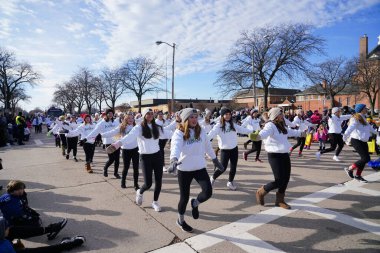 Green Bay, Wisconsin / ABD - 23 Kasım 2019: Green Bay, Wisconsin Community, Green Bay şehir merkezinin düzenlediği 36..