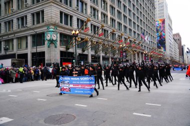 New York, ABD - 26 Şubat, 2019: Manhattan sokaklarında insanlar.