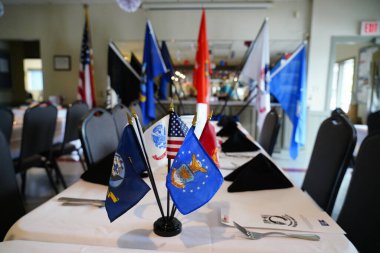 Fond du Lac, Wisconsin ABD - 26 Ağustos 2019: Askeri Takdir Gezisi 'nin 10. Yat Kulübü, onlara Winnebago Gölü' nde benzersiz zaman geçirterek hem aktif asker hem de askeri gazileri onurlandırıyor.