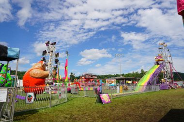 Elroy, Wisconsin ABD - 27 Haziran 2021: Elroy kasabası Juneau ilçesinde yıllık fuar düzenledi..