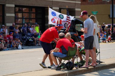 Yeni Lizbon, Wisconsin ABD - 10 Temmuz 2021 Wa Du Shuda Günleri Festivali geçit töreni.