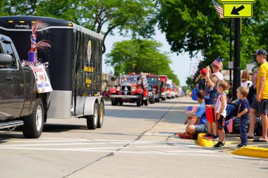 Yeni Lizbon, Wisconsin ABD - 10 Temmuz 2021 Wa Du Shuda Günleri Festivali geçit töreni.