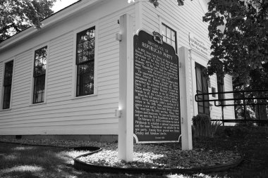Ripon, Wisconsin ABD - 30 Mayıs 2021: Ripon, Wisconsin 'de Cumhuriyetçi Parti' nin doğduğu yerin terk edilmiş ulusal tarihi mekanı.
