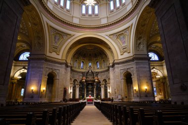 St. Paul, Minnesota ABD - 9 Ekim 2021: Saint Paul Katedrali.