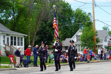 Appleton, Wisconsin ABD - 14 Haziran 2024: Appleton, Wisconsin 'de Bayrak Günü Geçidi katılımcıları 