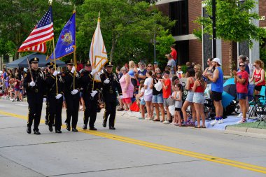 Sheboygan, Wisconsin ABD - 4 Temmuz 2024: 4 Temmuz bayramı boyunca Özgürlük Festivali geçidi.